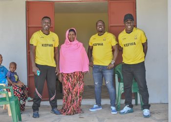 The Kenya Footballers Welfare Association (KEFWA) Union led by president James Situma (Left), Secretary General Dan Makori and veteran striker John Baraza when they recently paid a visit to former player Abdalla Juma, who has been battling mental health issues after an illustrious career in the Kenyan football industry.